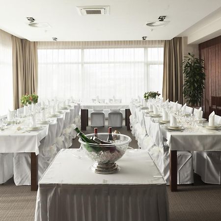Wellness Hotel Abacie Nový Jičín Bagian luar foto
