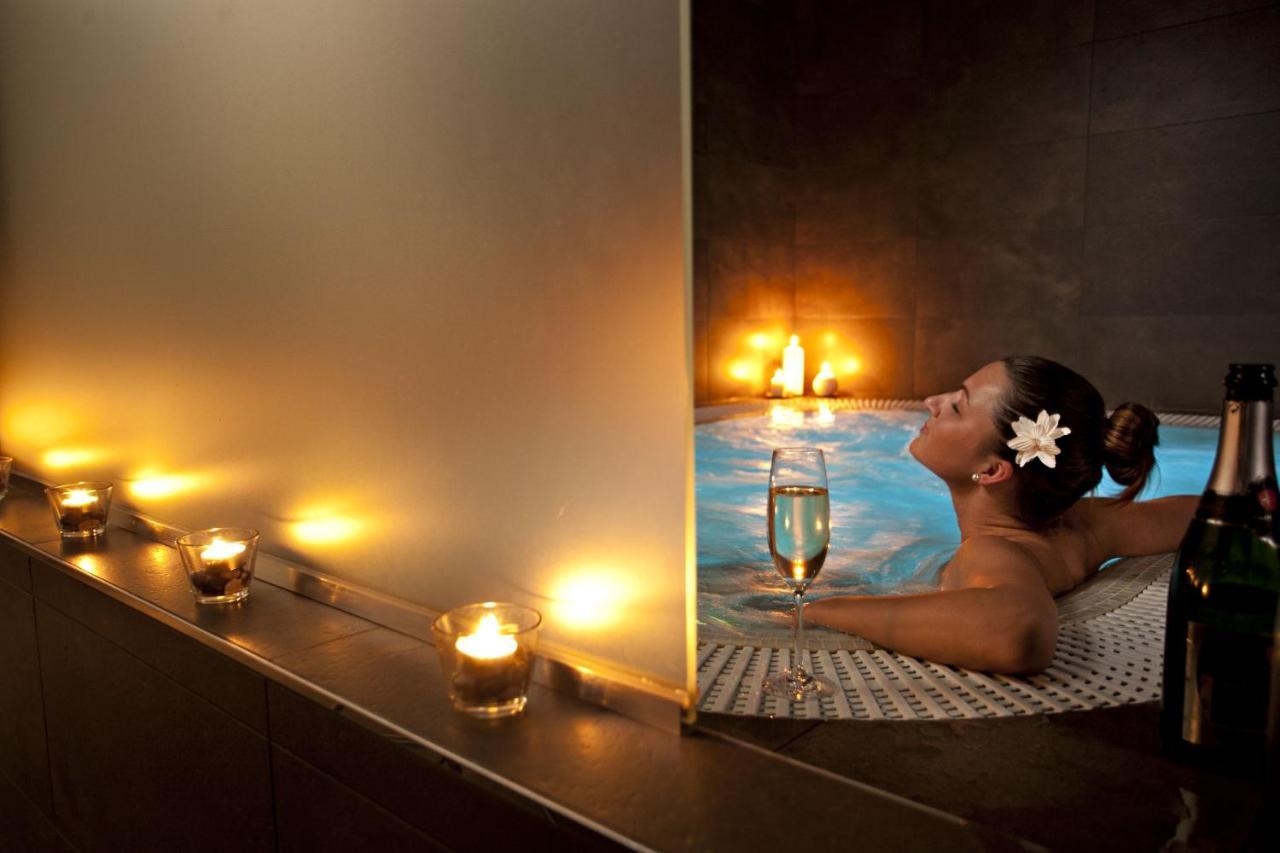Wellness Hotel Abacie Nový Jičín Bagian luar foto