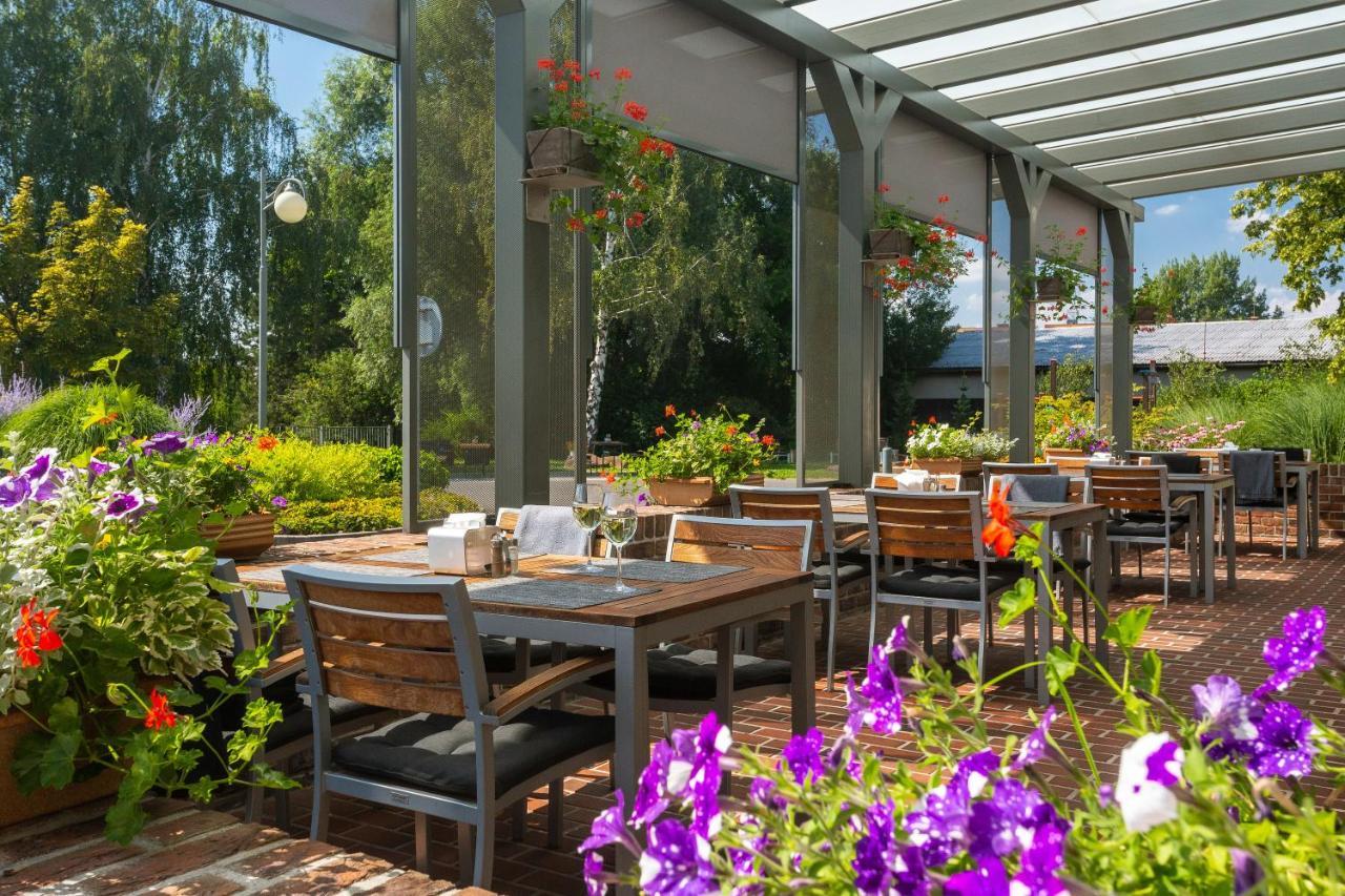 Wellness Hotel Abacie Nový Jičín Bagian luar foto